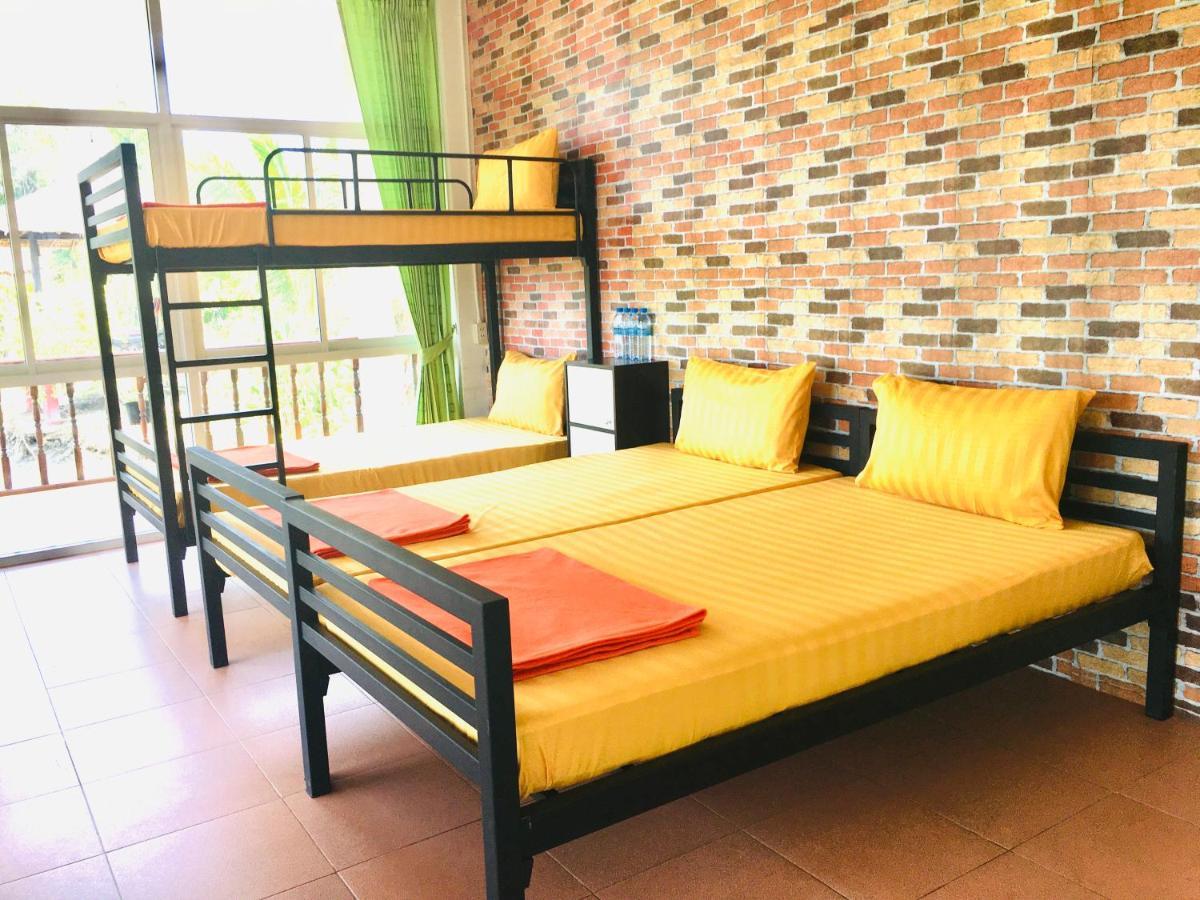 Saeng Tai Amphawa Appartement Samut Songkhram Buitenkant foto